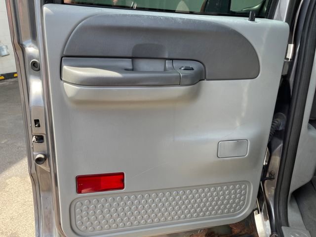 Used 2003 Ford F250 XLT image 27