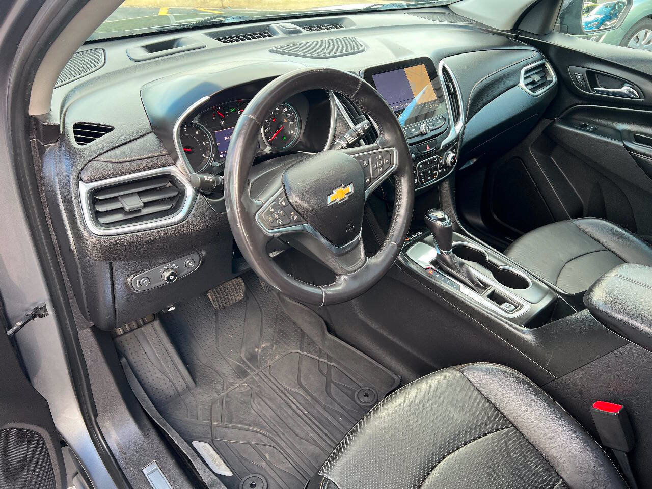 Used 2019 Chevrolet Equinox Premier FWD image 21