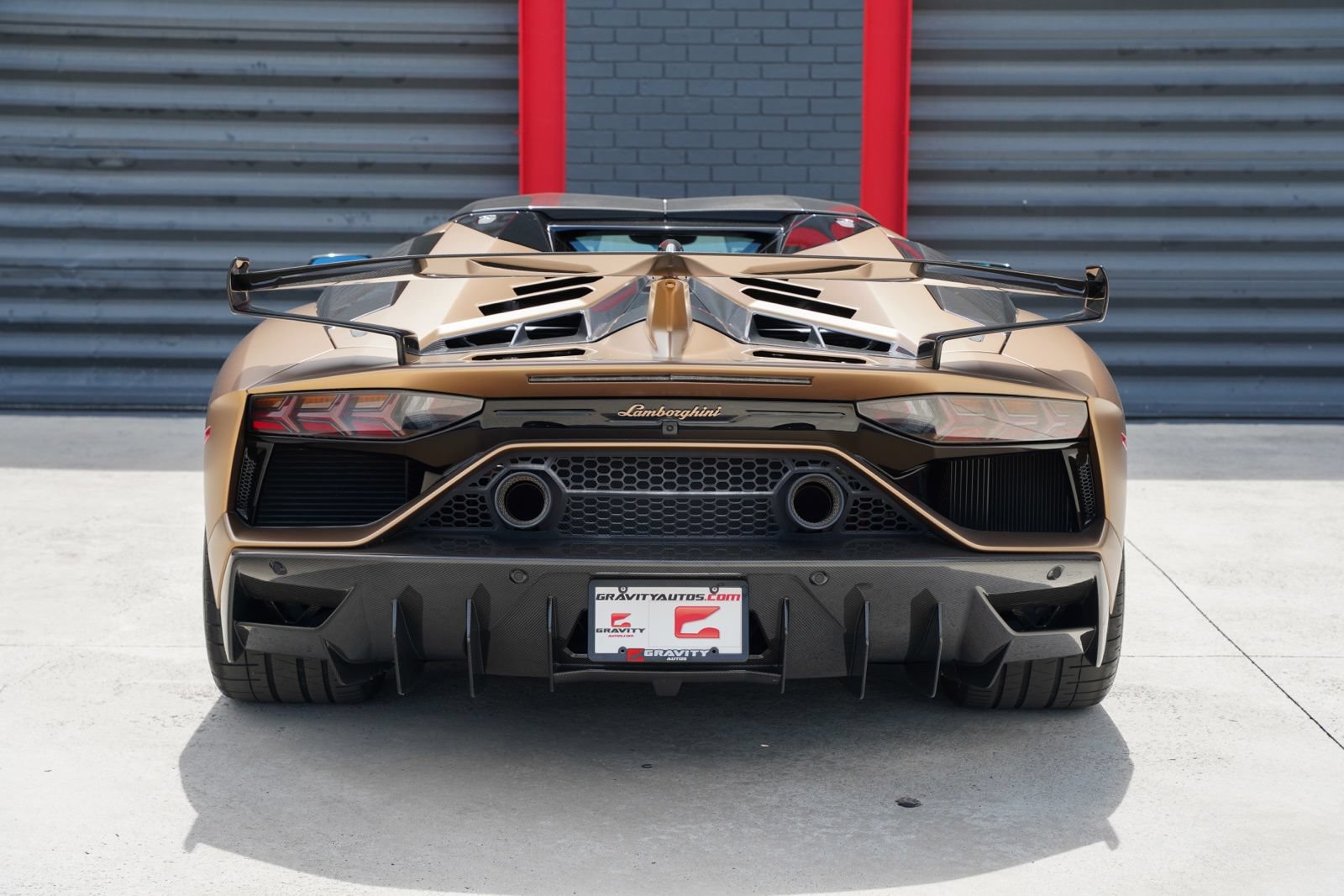 Used 2020 Lamborghini Aventador SVJ AWD/4WD image 21