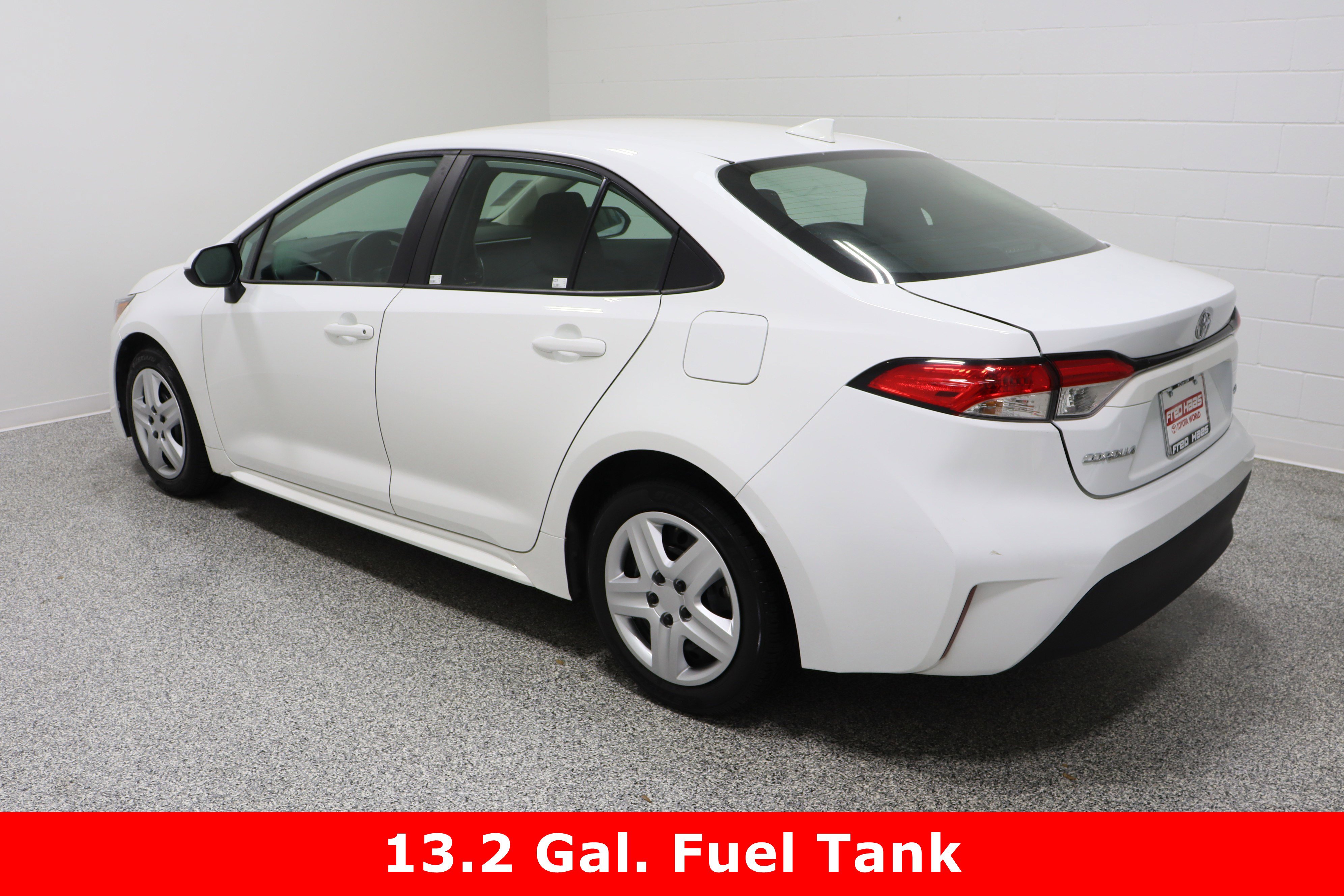 Used 2024 Toyota Corolla LE image 9