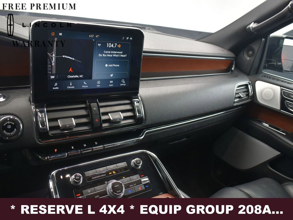 Used 2020 Lincoln Navigator L Reserve image 16