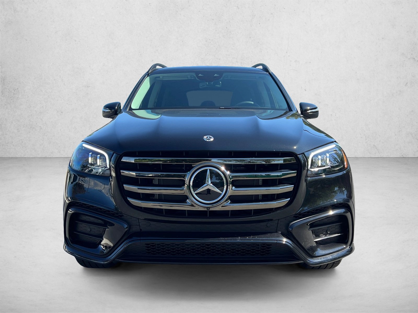 New 2026 Mercedes-Benz GLS 450 4MATIC image 2