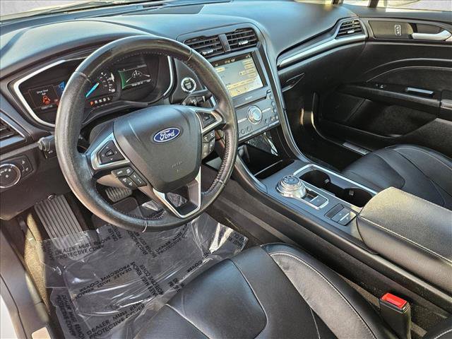 Used 2019 Ford Fusion Energi Titanium FWD image 12