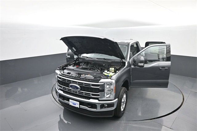 New 2026 Ford F250 XLT image 32