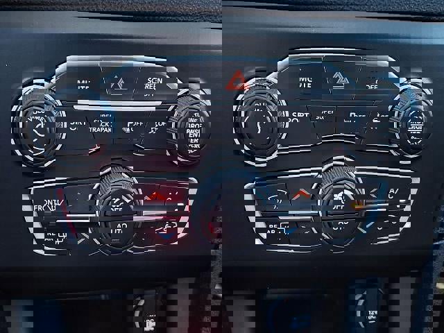 Used 2018 Dodge Charger R/T Scat Pack w/ Driver Confidence Group image 25