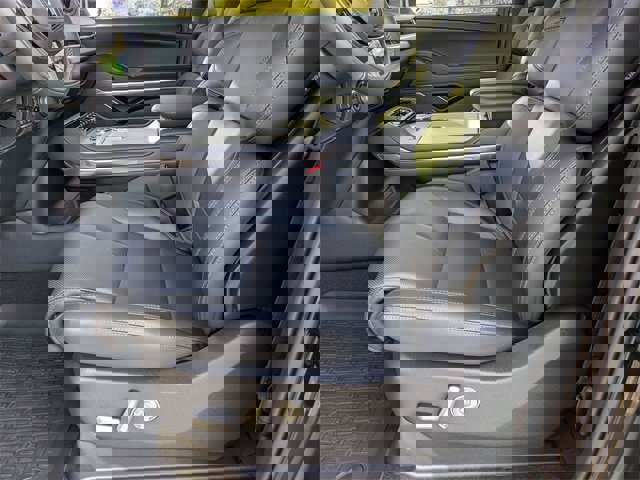 New 2025 Lincoln Navigator Reserve w/ Jet Appearance Package image 9