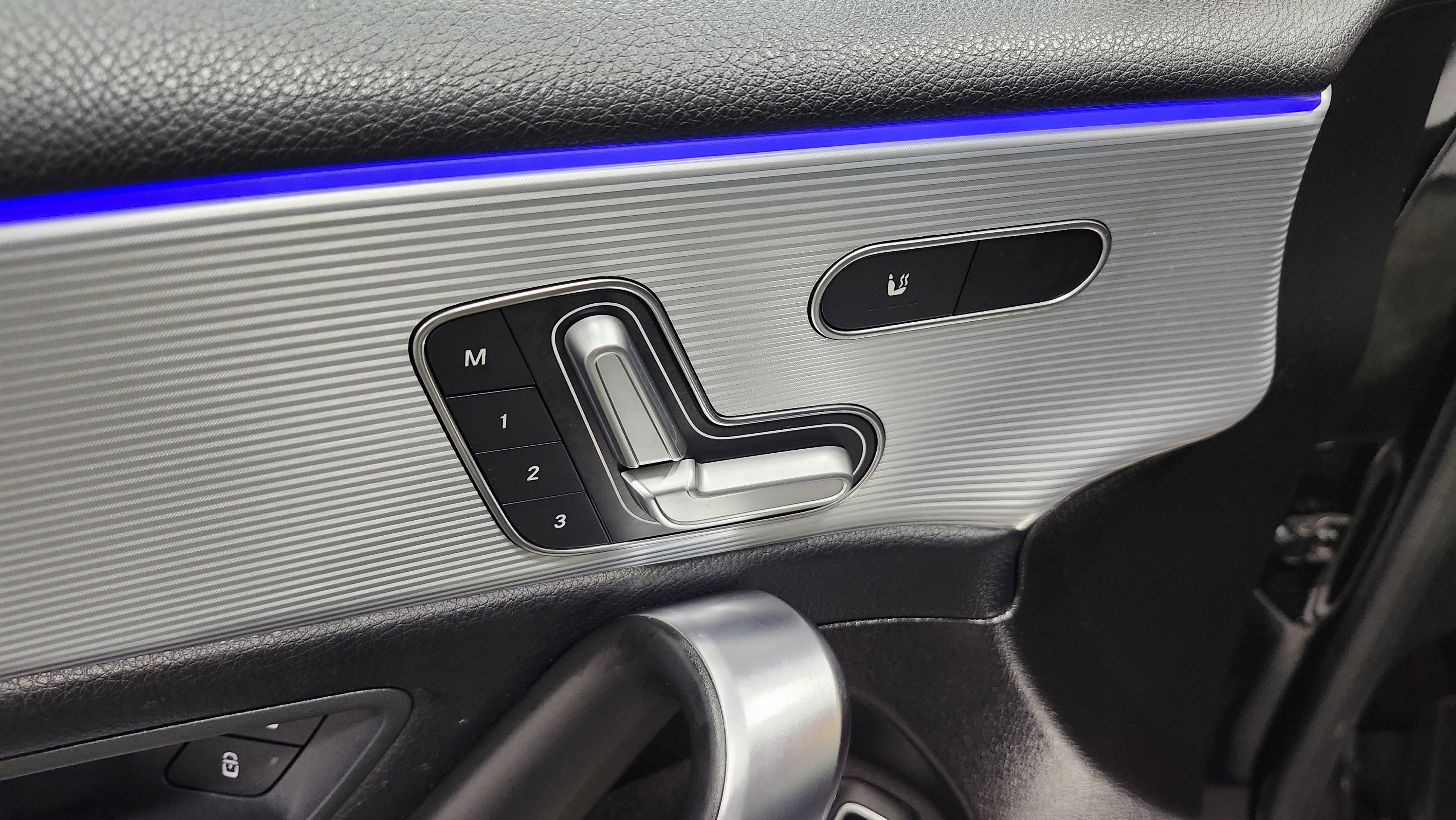 Used 2019 Mercedes-Benz A 220 A 220 w/ Premium Package image 28