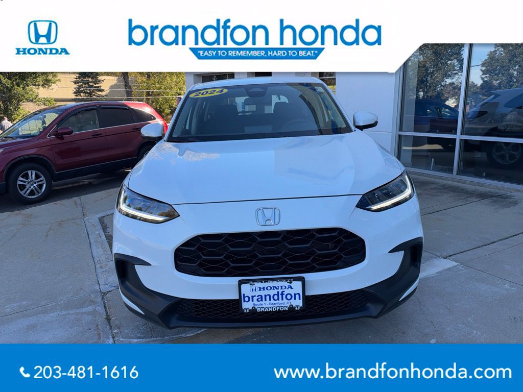 Used 2024 Honda HR-V LX image 2