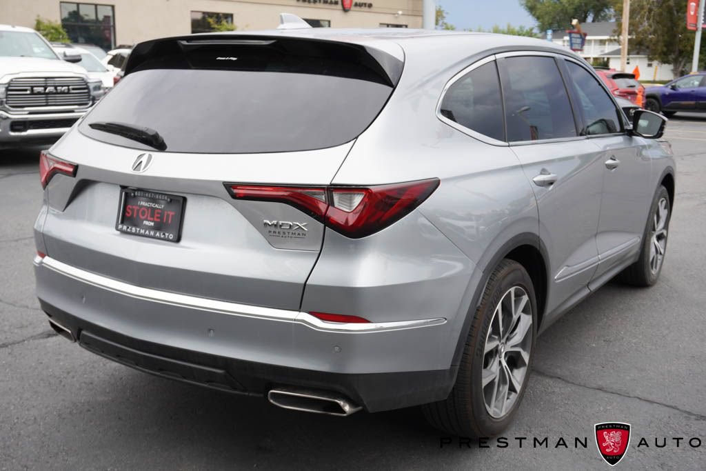 Used 2024 Acura MDX w/ Technology Package FWD image 16