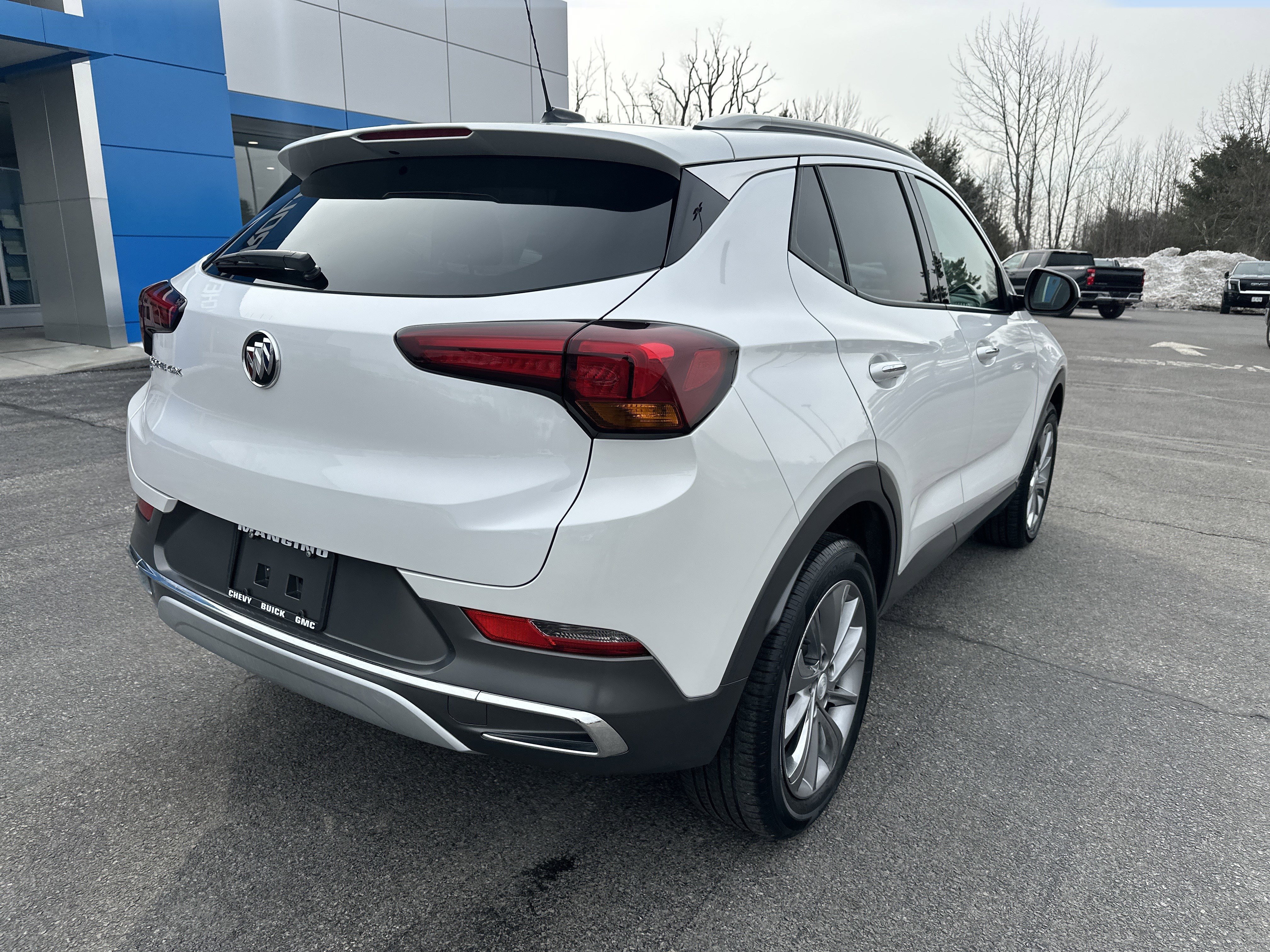 Certified 2023 Buick Encore GX Essence w/ Experience Buick Package AWD/4WD image 5