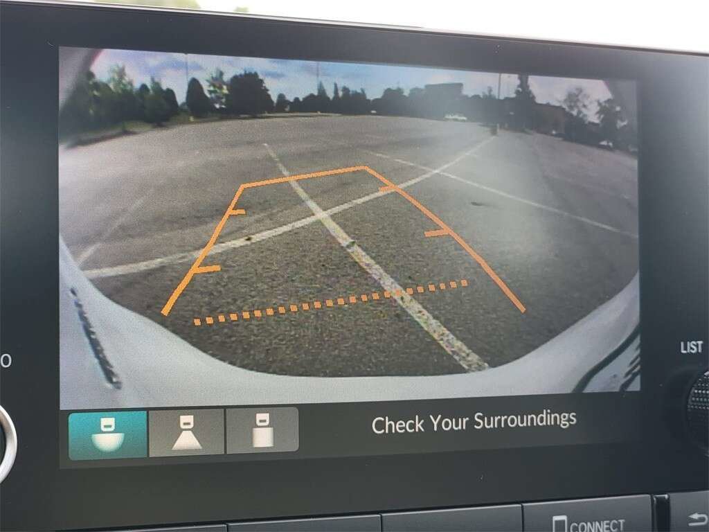 Used 2023 Honda Accord EX image 6