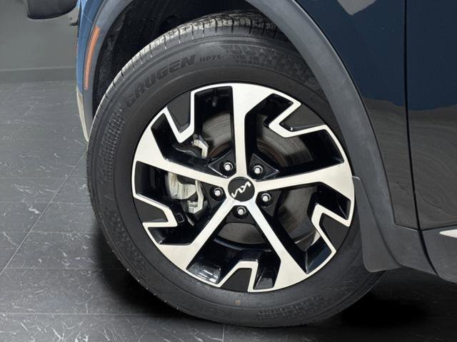 Used 2023 Kia Sportage EX image 32