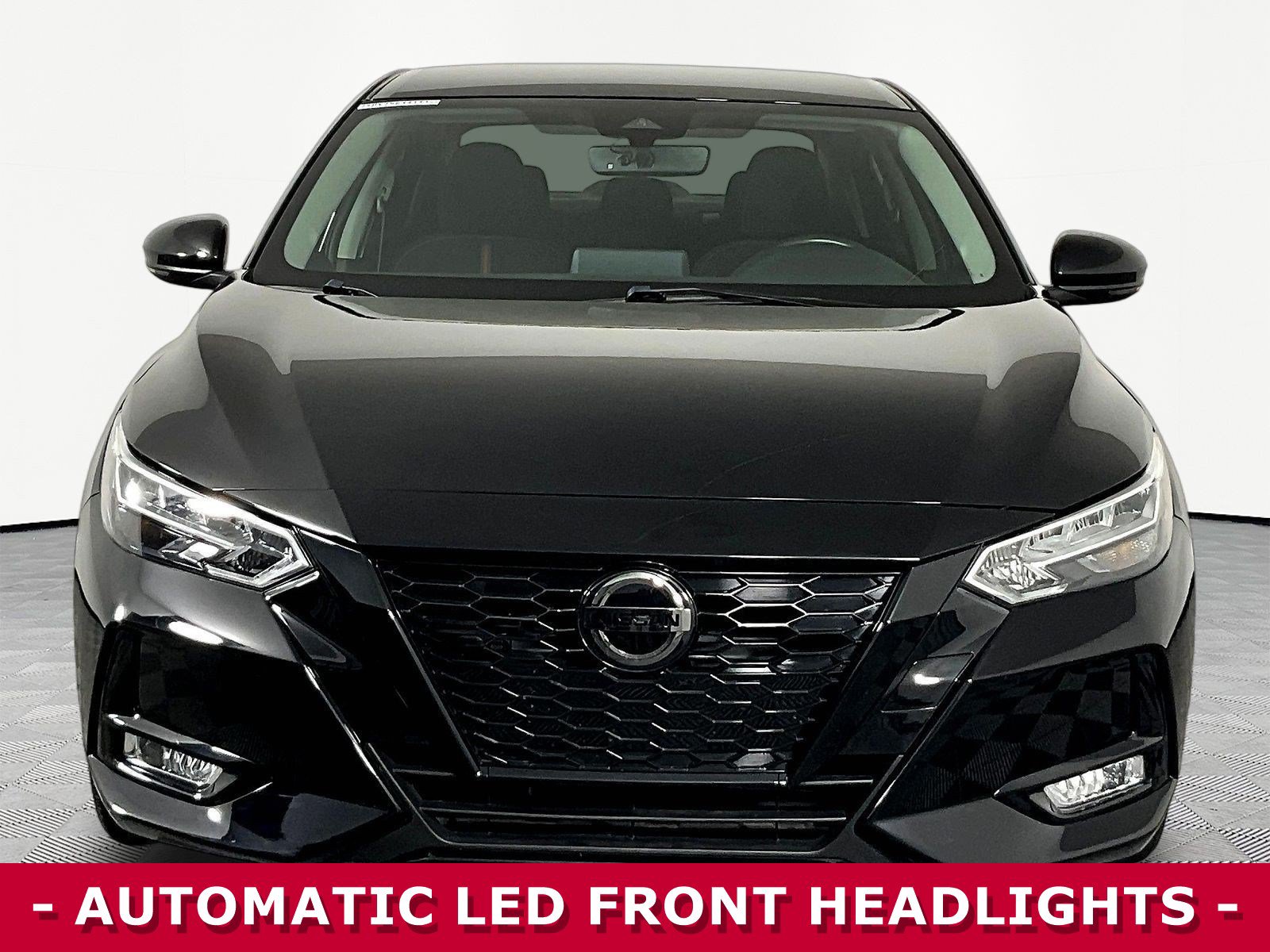 Certified 2023 Nissan Sentra SR w/ Midnight Edition Package FWD image 2
