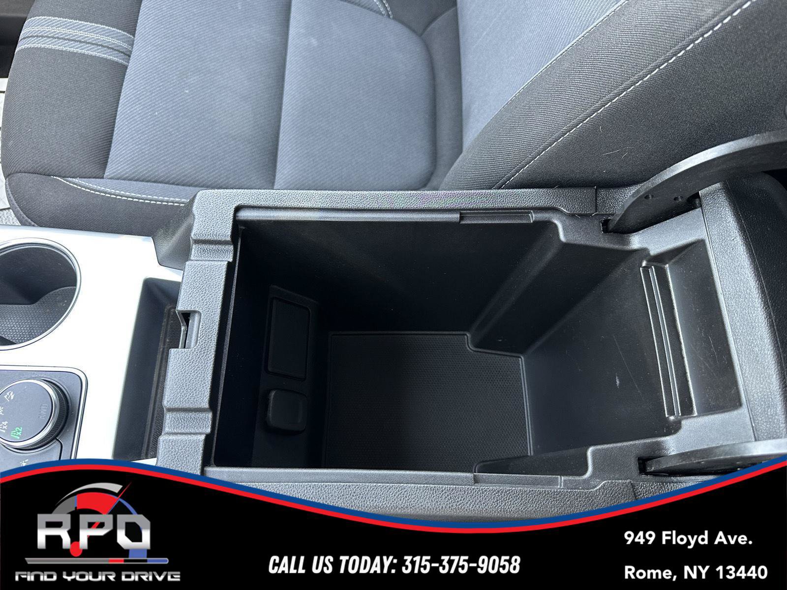 Used 2023 Chevrolet Blazer LT AWD/4WD image 32