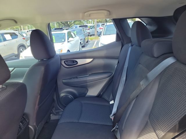 Used 2020 Nissan Rogue Sport S FWD image 13