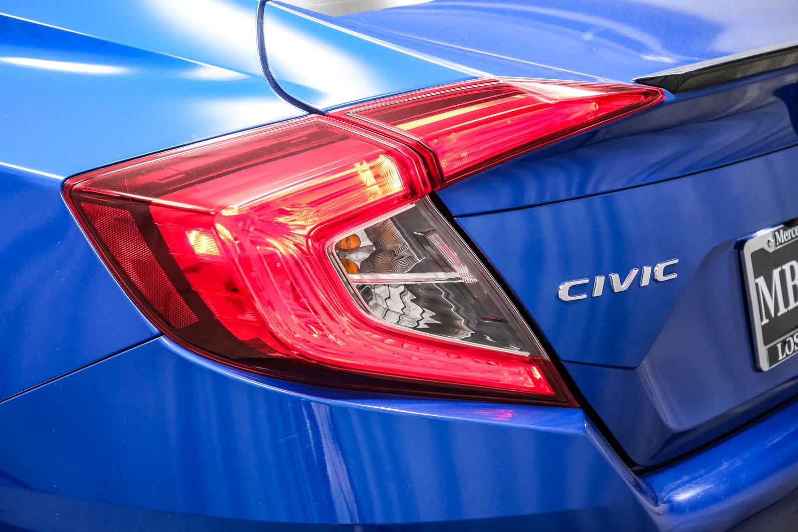 Used 2019 Honda Civic Sport image 7