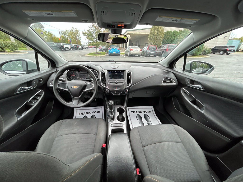 Used 2019 Chevrolet Cruze LS FWD image 21