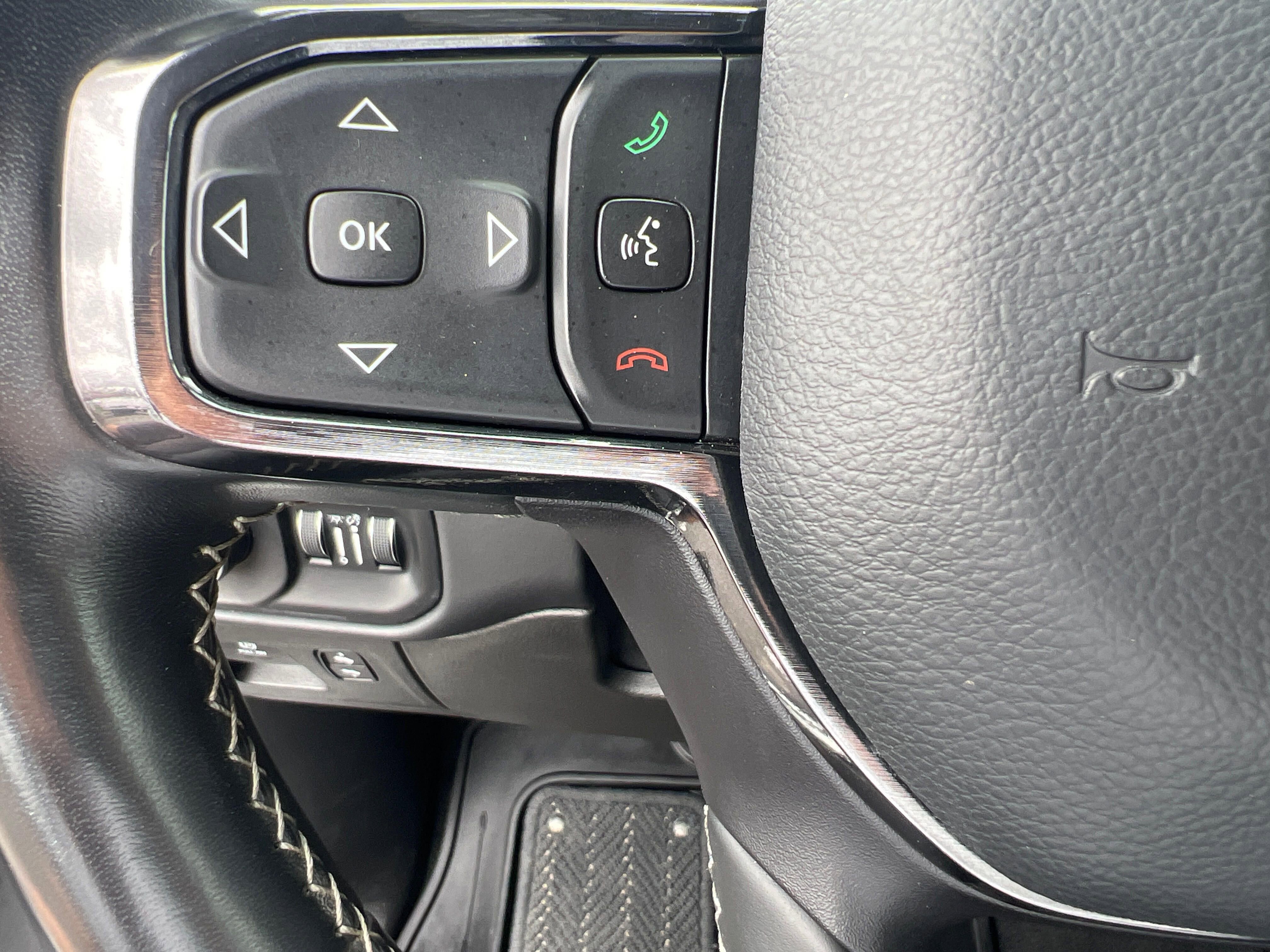 Used 2022 RAM 1500 Limited image 20