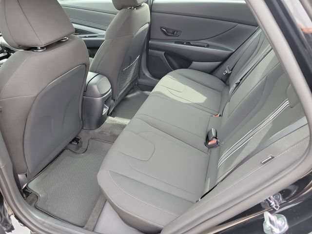 New 2026 Hyundai Elantra SEL Sport Premium FWD image 23