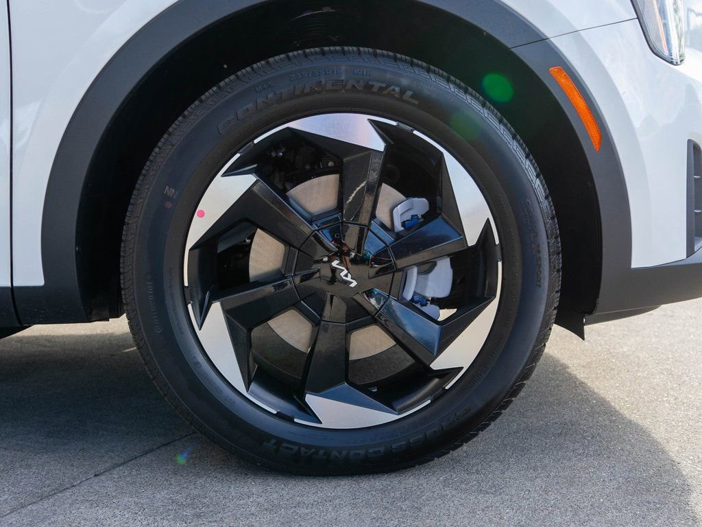 New 2025 Kia Sorento EX AWD/4WD image 31