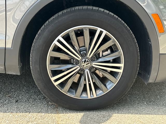 Used 2024 Volkswagen Tiguan Wolfsburg Edition image 28