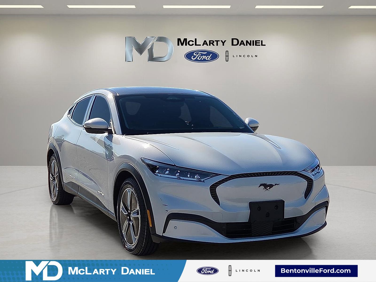 Used 2021 Ford Mustang Mach-E Select w/ Comfort/Appearance Package