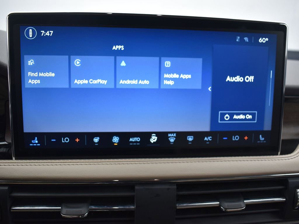 Used 2024 Lincoln Corsair Grand Touring w/ Equipment Group 302A image 18