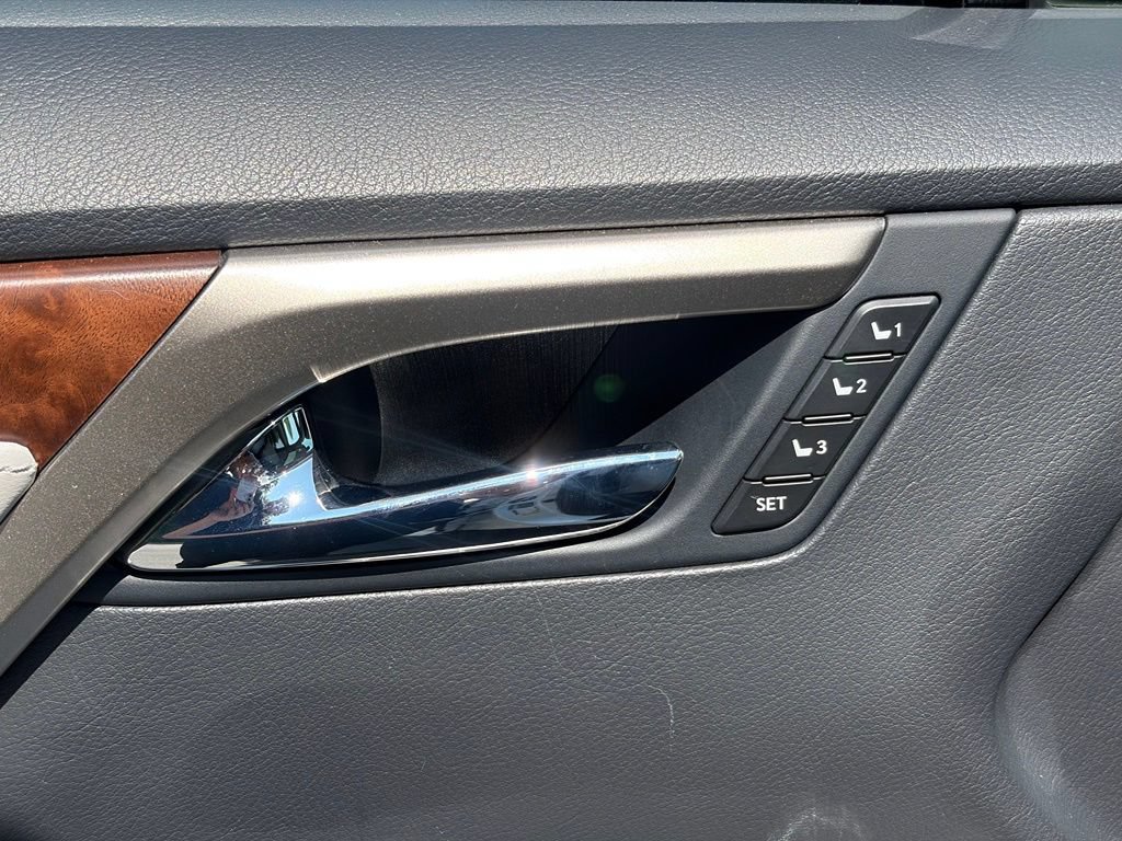 Used 2021 Lexus RX 450hL AWD w/ Premium Package image 13