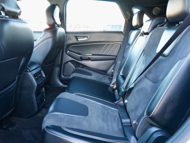 Used 2019 Ford Edge ST w/ Equipment Group 401A image 11