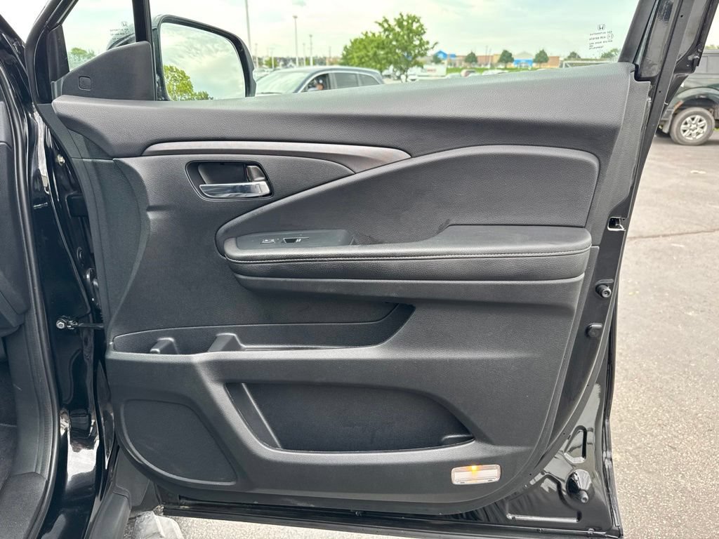 Certified 2023 Honda Ridgeline RTL-E image 39