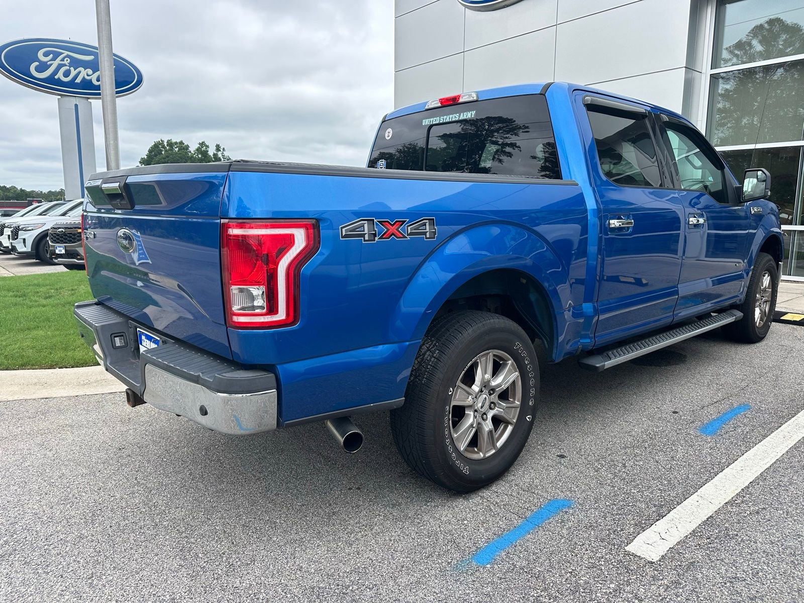Used 2016 Ford F150 XLT w/ Equipment Group 302A Luxury AWD/4WD image 8