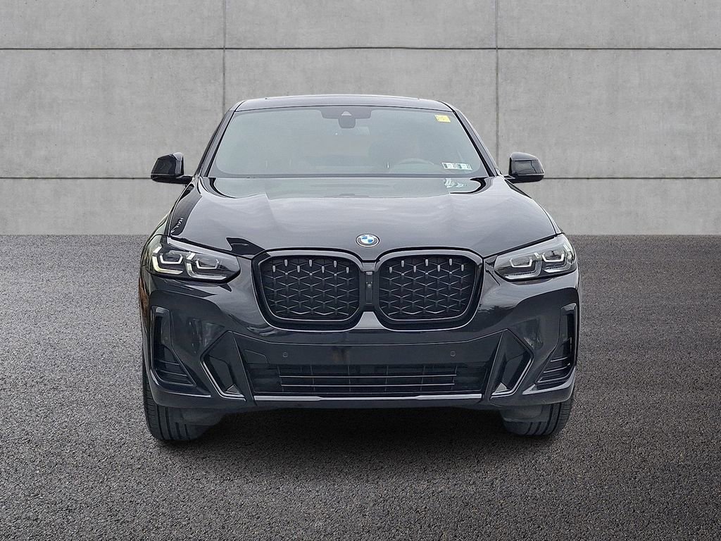 Used 2024 BMW X4 xDrive30i w/ Premium Package image 2