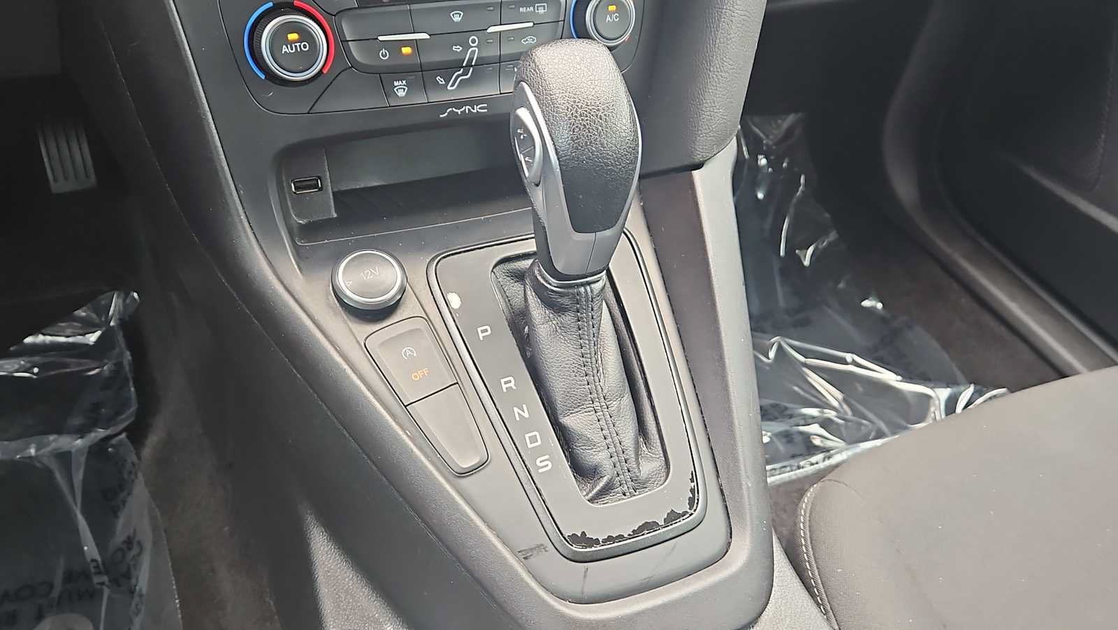 Used 2017 Ford Focus SE FWD image 20