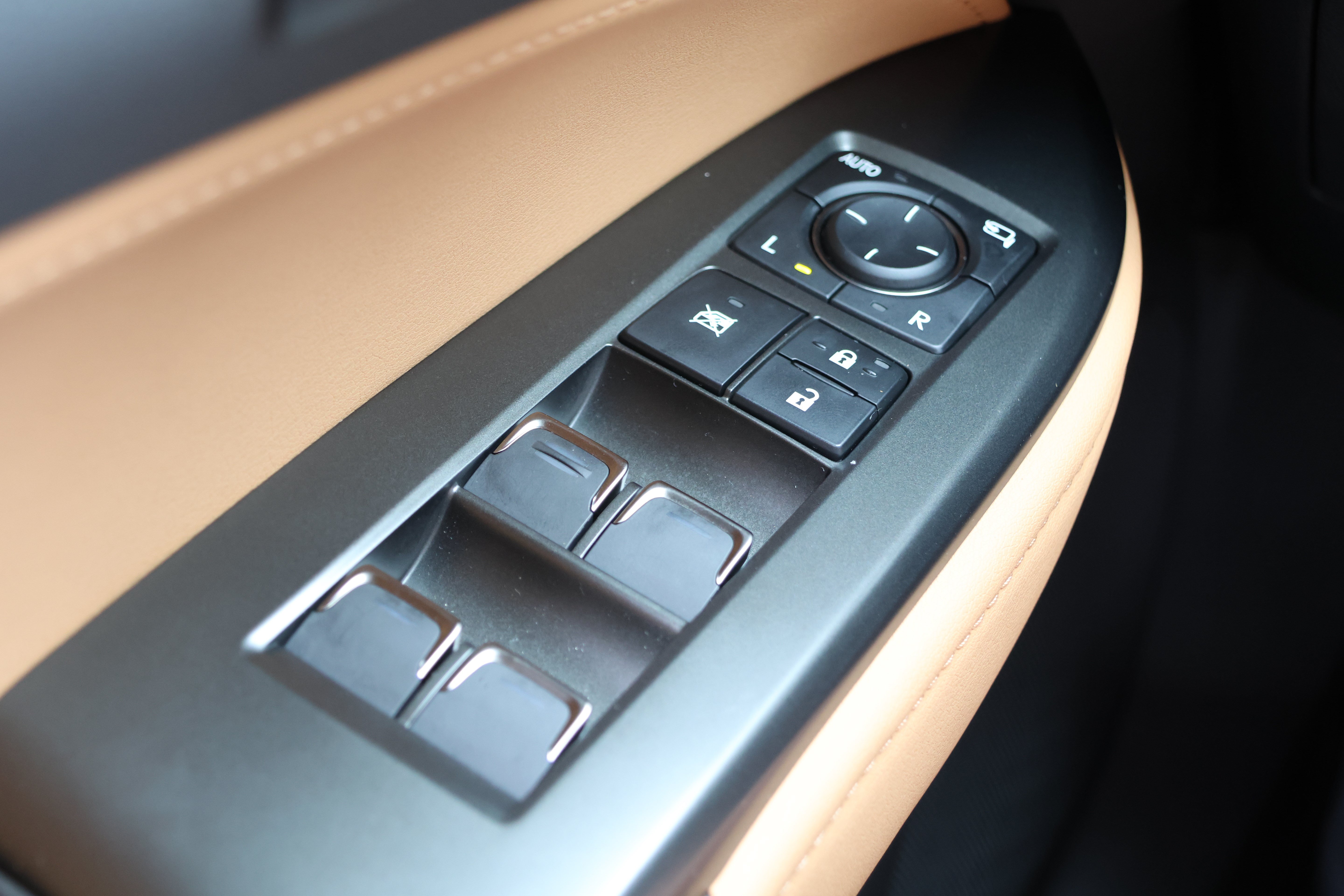 Certified 2025 Lexus NX 250 FWD w/ Cold Area Package image 14