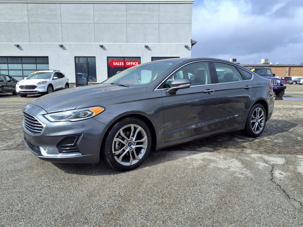 Used 2019 Ford Fusion SEL FWD image 3