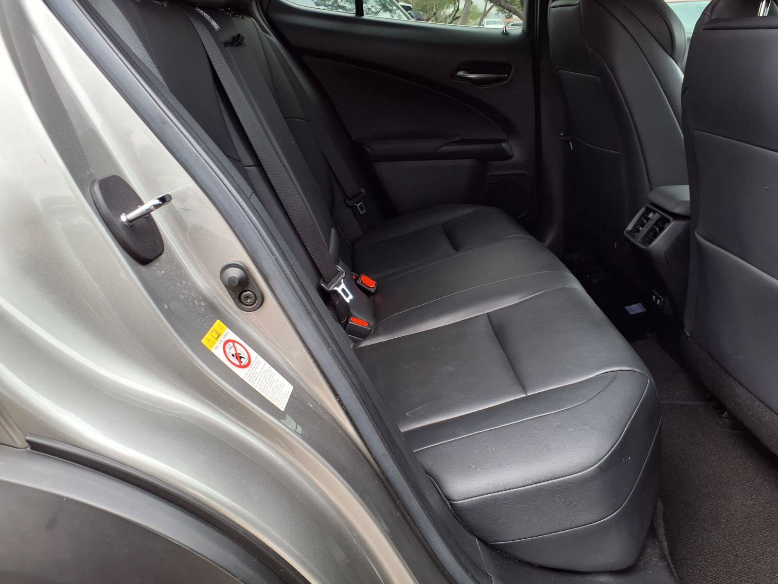 Used 2019 Lexus UX 200 F Sport w/ F Sport Premium Package FWD image 14