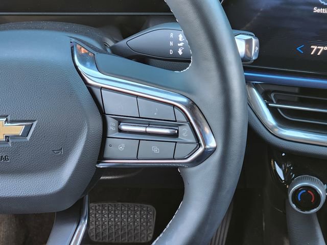 New 2025 Chevrolet Equinox EV LT image 22