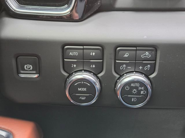 Used 2025 GMC Sierra 1500 Denali Ultimate AWD/4WD image 21