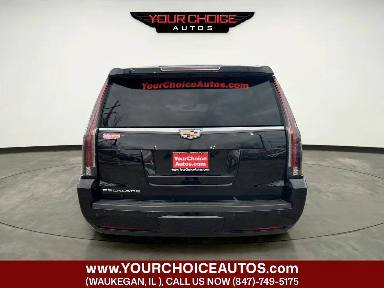 Used 2016 Cadillac Escalade ESV Luxury AWD/4WD image 4