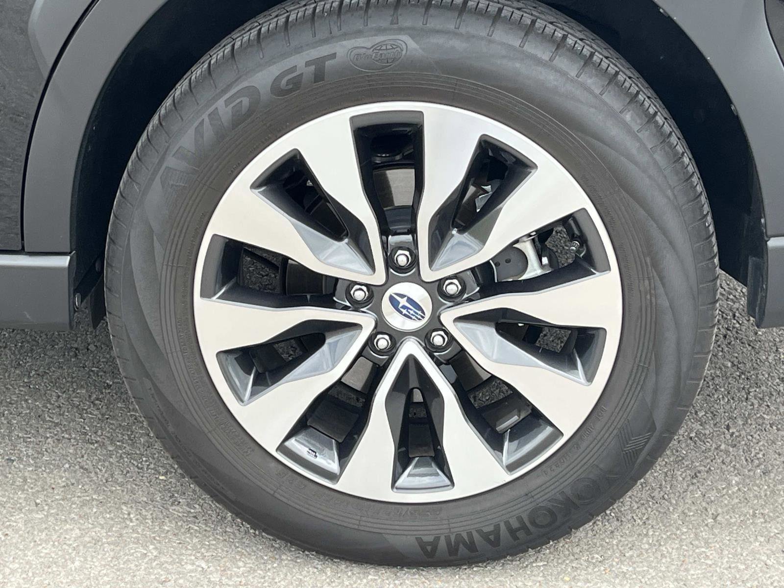 Used 2025 Subaru Outback Touring XT AWD/4WD image 13