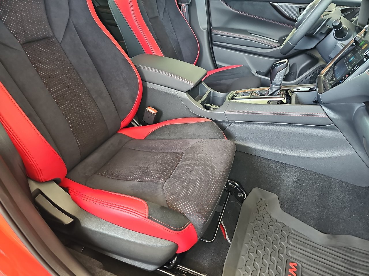 Certified 2025 Subaru WRX Limited AWD/4WD image 13