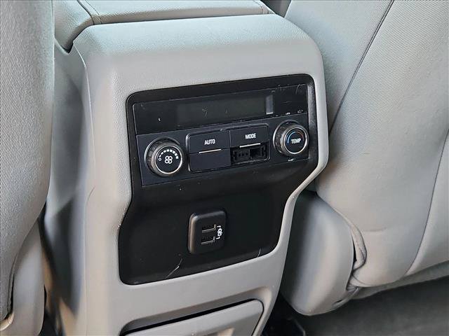 Used 2019 GMC Acadia SLE FWD image 24