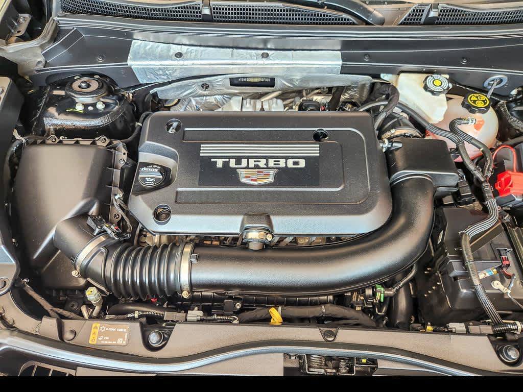 Used 2021 Cadillac XT4 Premium Luxury w/ Cold Weather Package AWD/4WD image 27