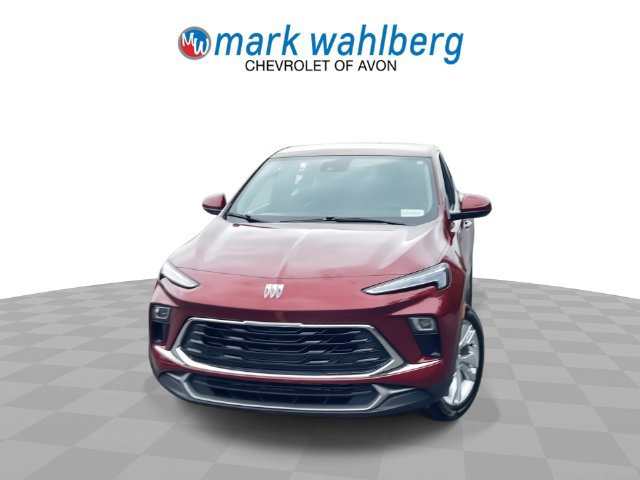 Used 2025 Buick Encore GX Preferred w/ Comfort Package FWD image 3