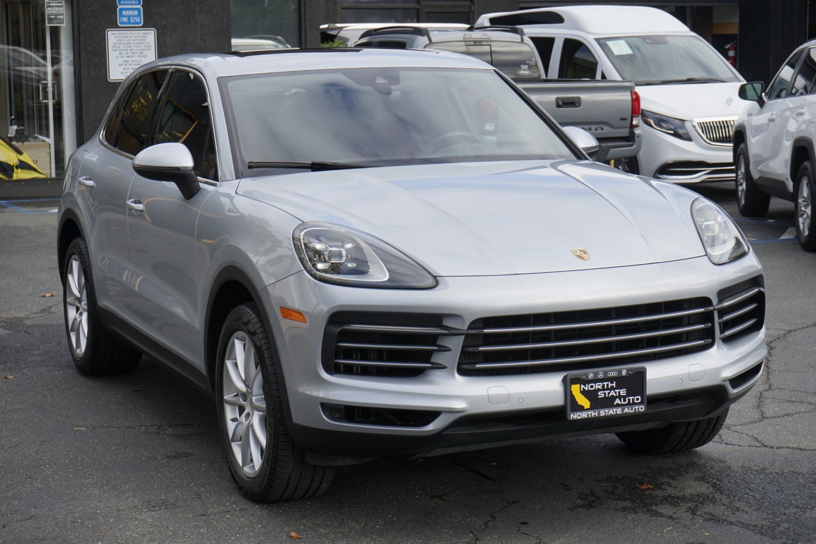 Used 2019 Porsche Cayenne image 5