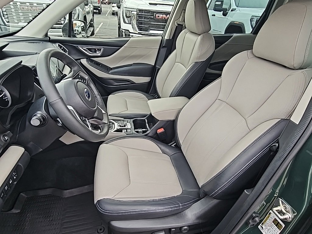 Used 2022 Subaru Forester Limited image 14