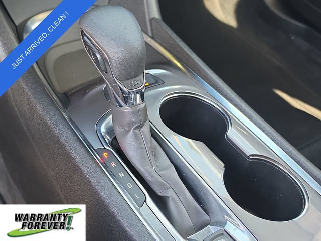 Used 2022 Chevrolet Malibu LT FWD image 27