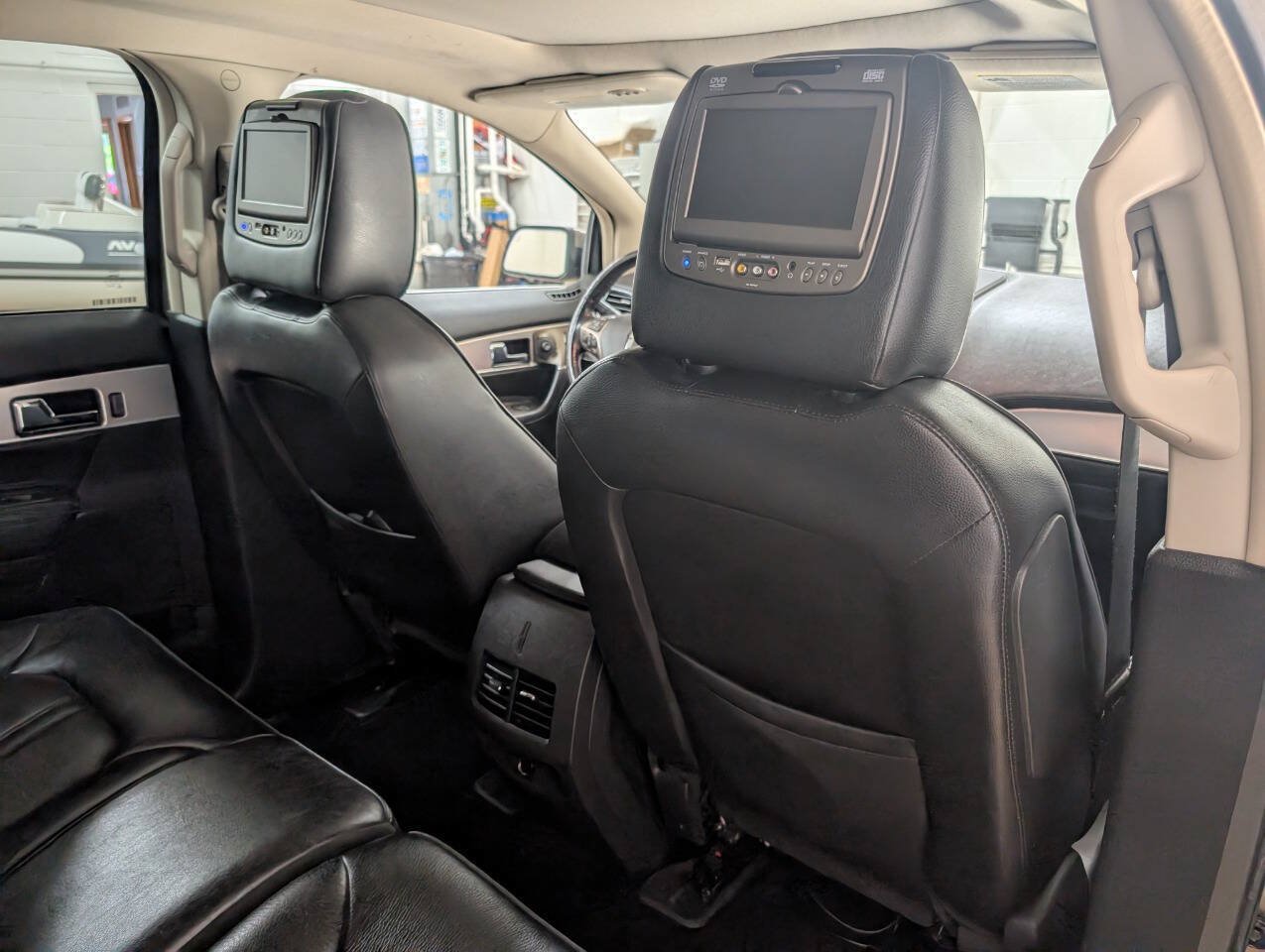 Used 2012 Lincoln MKX AWD image 19