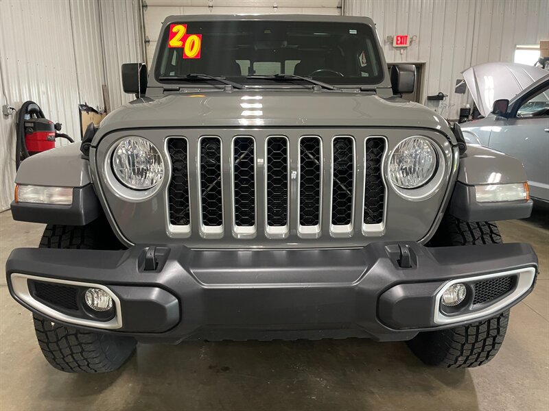 Used 2020 Jeep Gladiator Overland AWD/4WD image 4