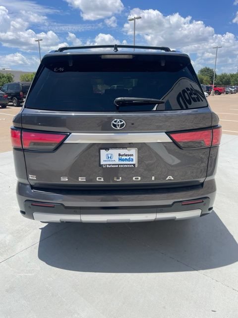 Used 2024 Toyota Sequoia Capstone AWD/4WD image 7